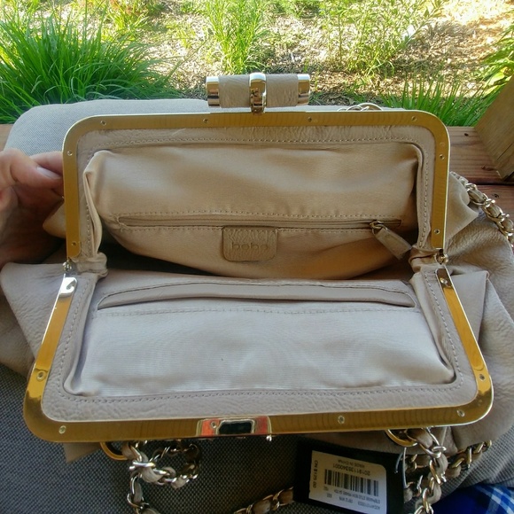 NWT Bebe Stephanie Stud Bow Frame Satchel - Picture 4 of 7